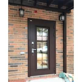 Входная дверь "Чикаго 1 термо со стеклопакетом" выполнена под заказ 